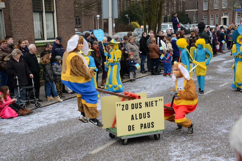 ../Images/Optocht 2015 105.jpg